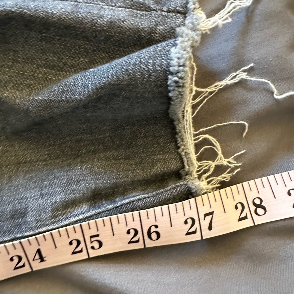 AG Adriano Goldschmied Light Gray Farrah High Rise Skinny Ankle Jeans size 28R - Picture 11 of 11